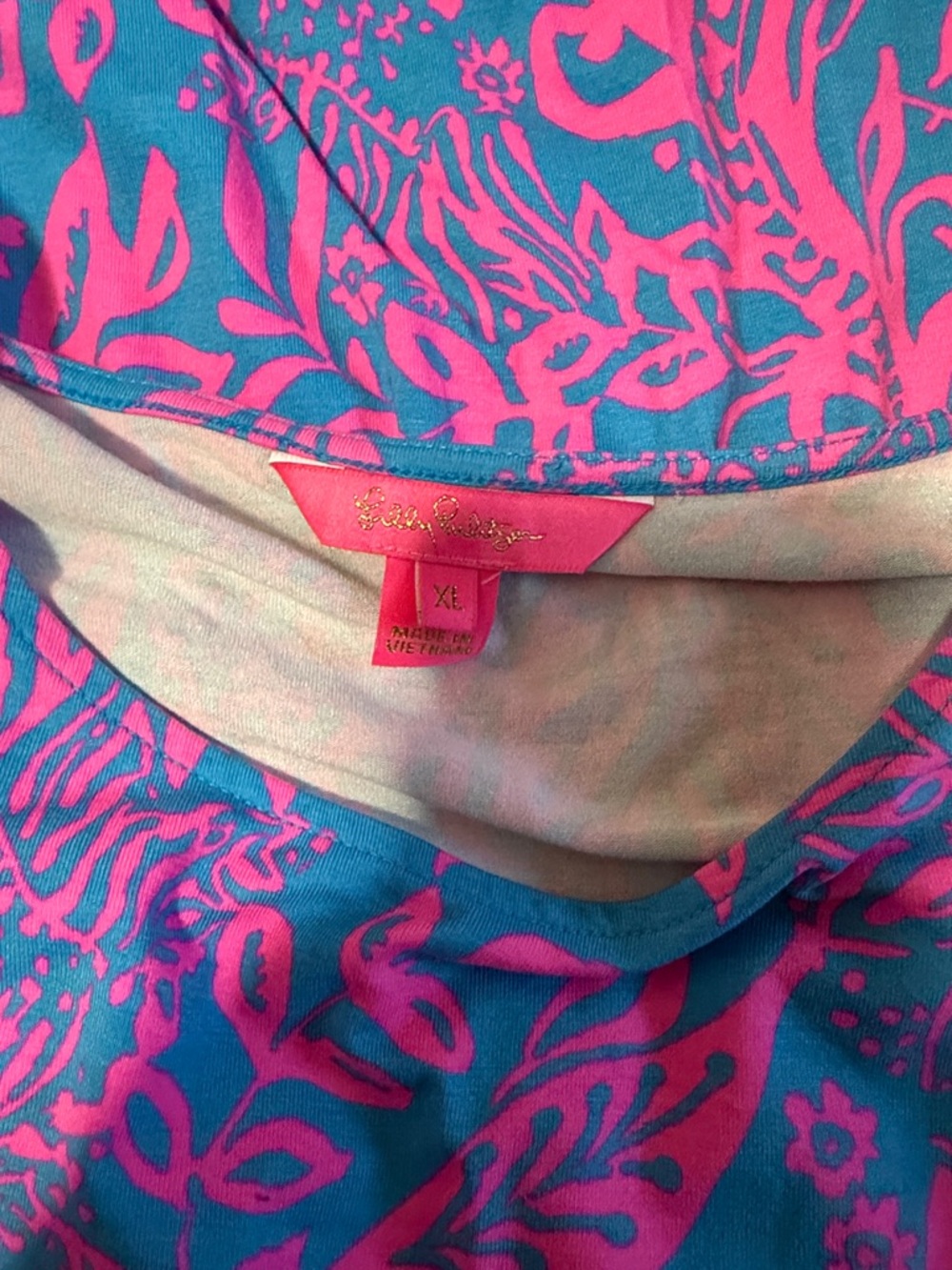 Vibrant Pink Floral Maxi Dress on Teal - Picture 3 of 4